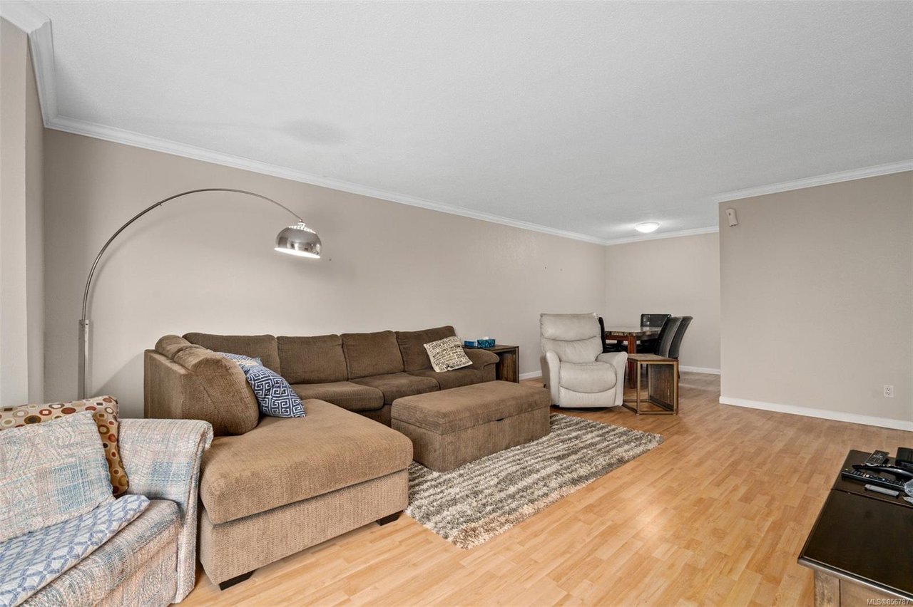 309-1870 McKenzie Ave