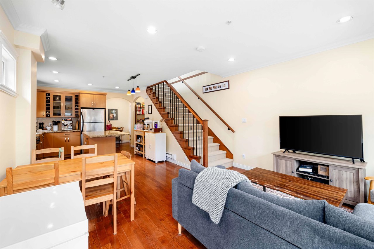 1780 E Georgia St