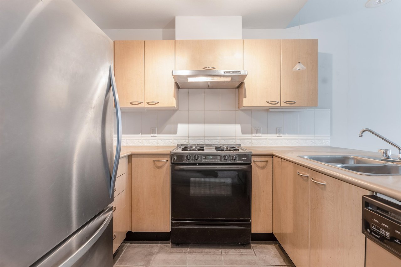 628 W 7th Ave