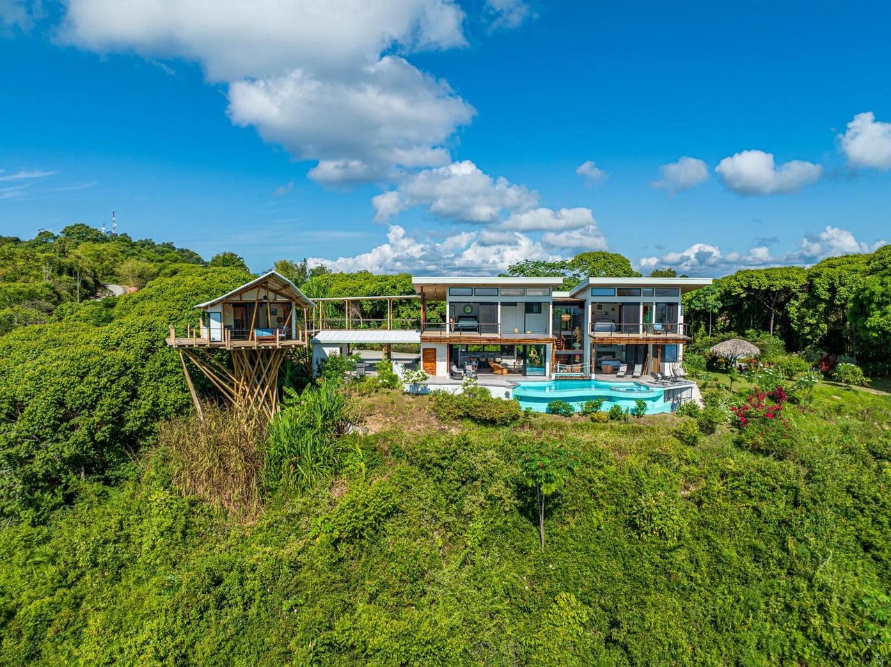 Modern Mountain View Estate, Manuel Antonio, Puntarenas
