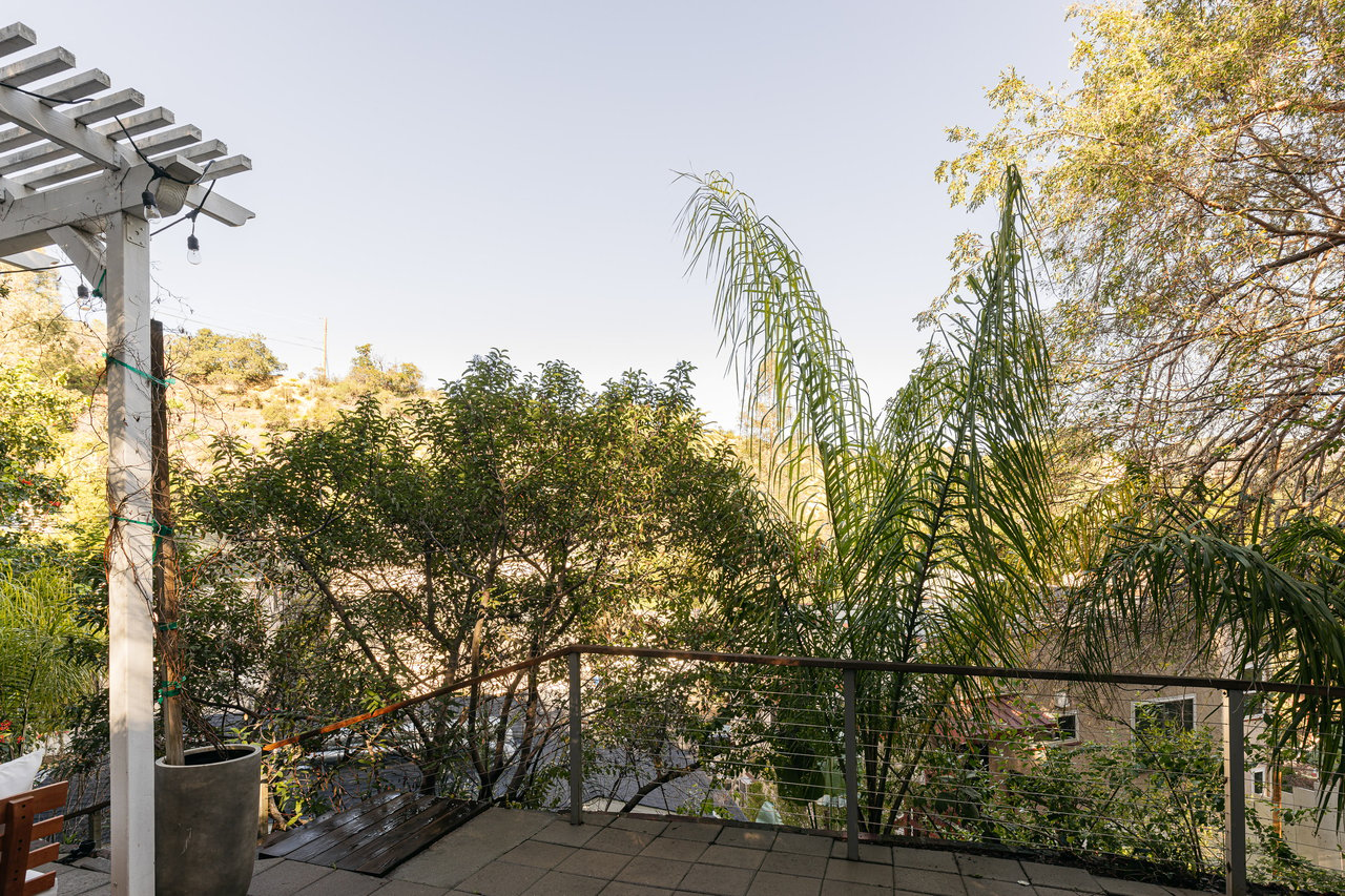 A Serene and Fully Remodeled Home in Beachwood Canyon