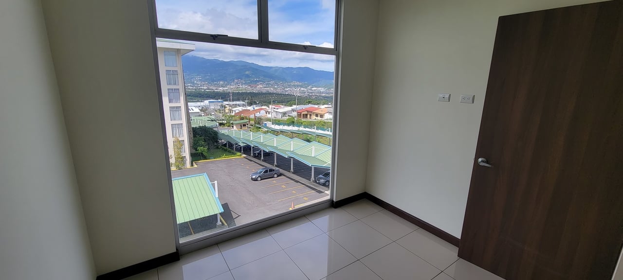 San Marino Tower Condo, Heredia
