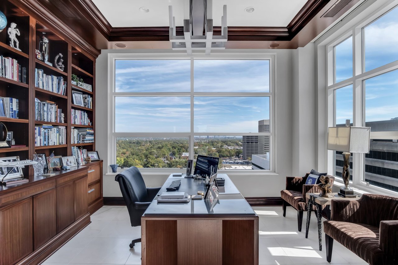 Exquisite Penthouse Unlike Any Other in Contention, Represented Buyer
