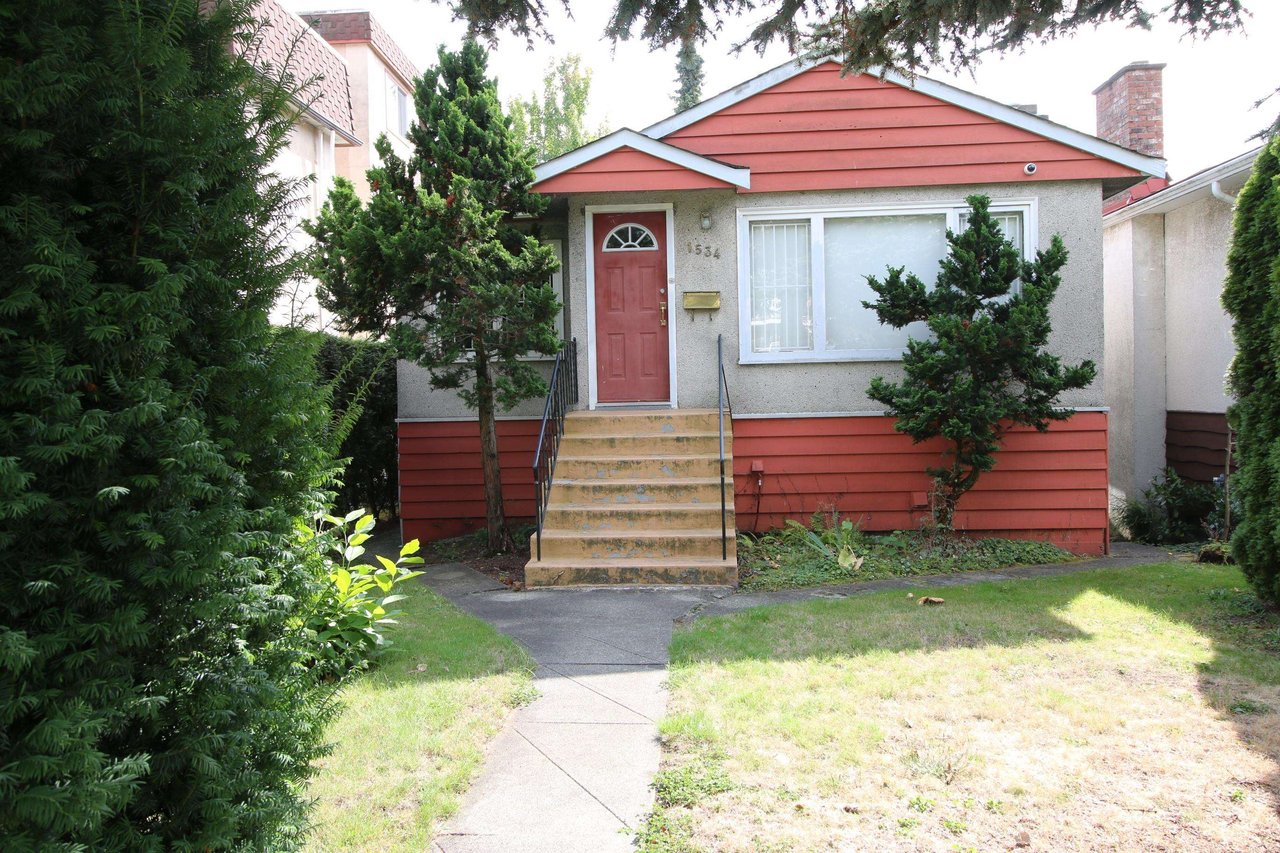 1534 W 71st Ave