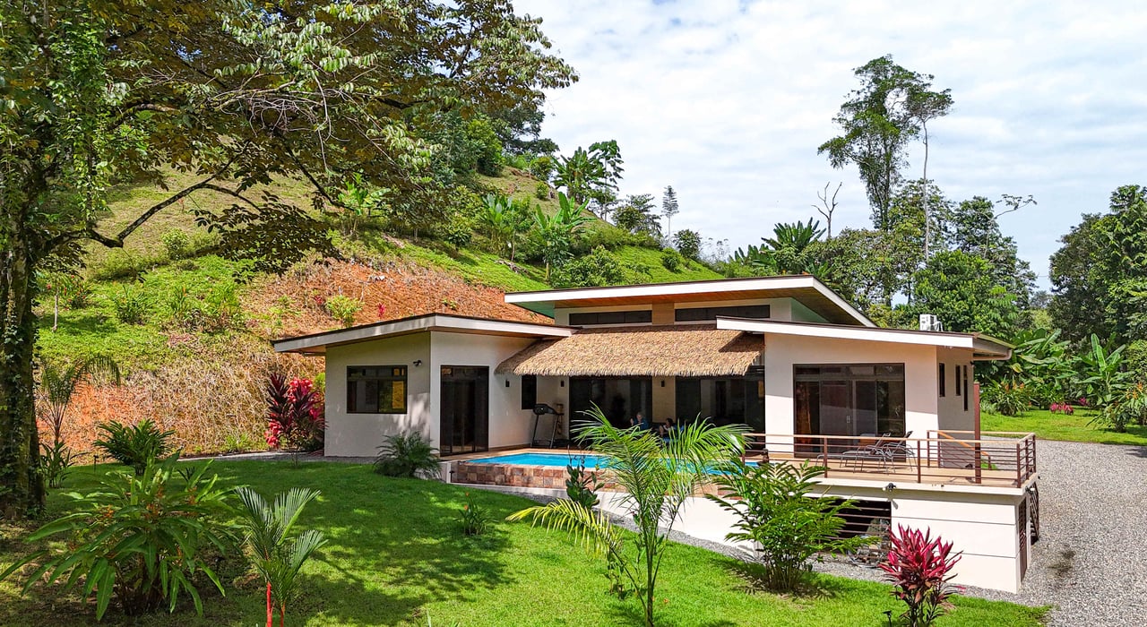 Casa La Paz: A Private Oasis of Luxury and Adventure in the Heart of Ojochal!