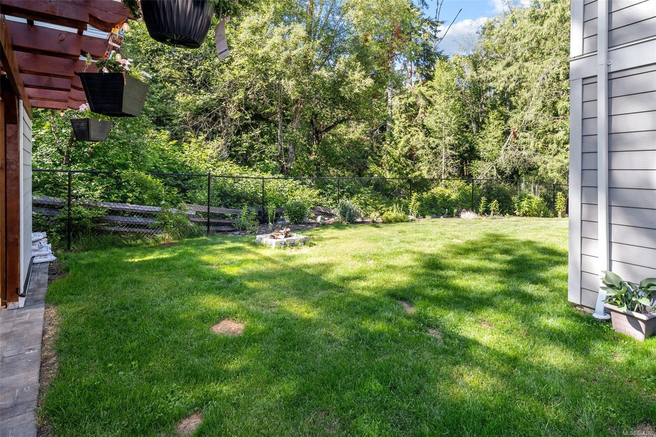 2544 West Trail Crt, Sooke