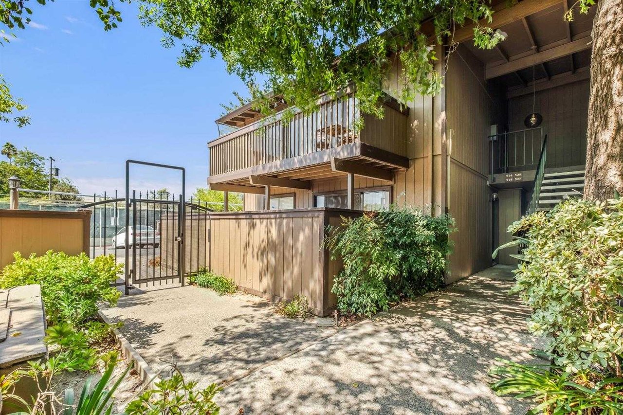 949 Fulton Avenue Unit 526