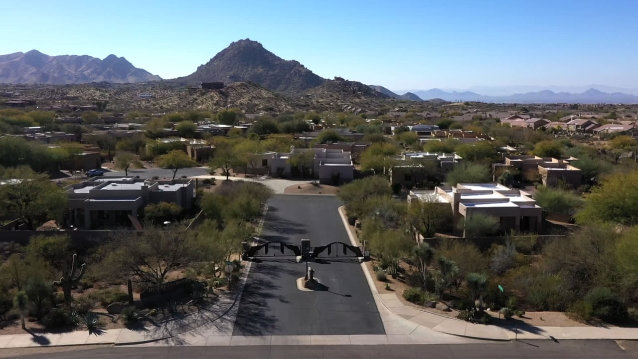 Buying vs. Building: Should You Choose a Resale or New Construction Home in North Scottsdale?