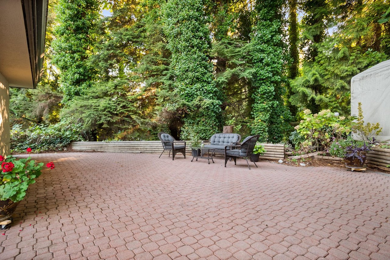 791 Southborough Drive, West Vancouver