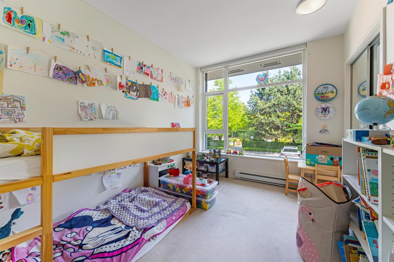 TH8-6063 Iona Dr