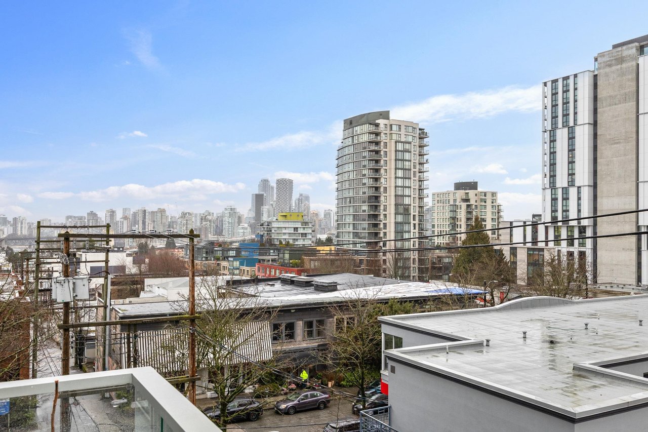 503-1530 W 8th Ave