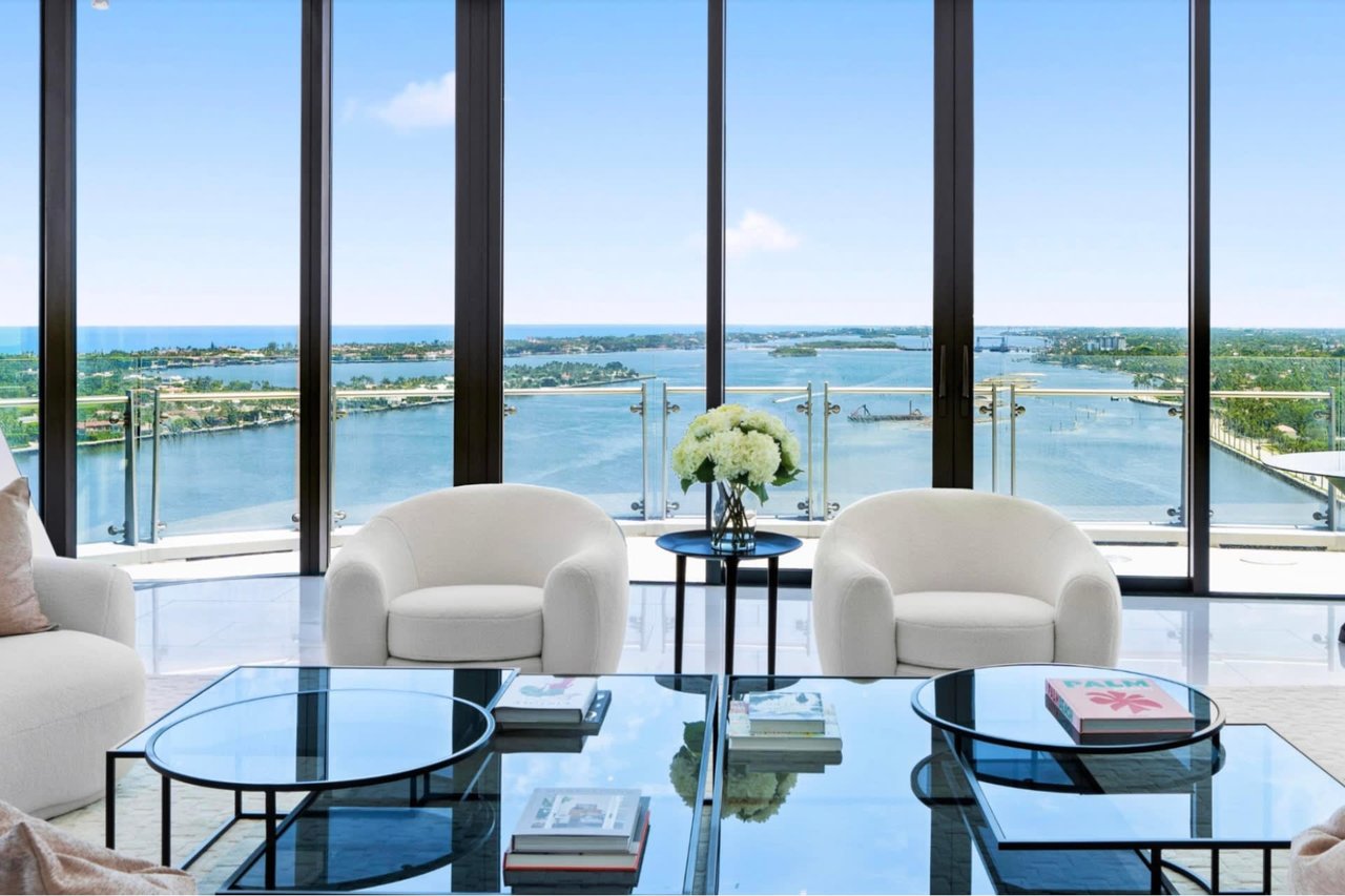 Mistakes to Avoid When Buying a Waterfront Condo in West Palm Beach