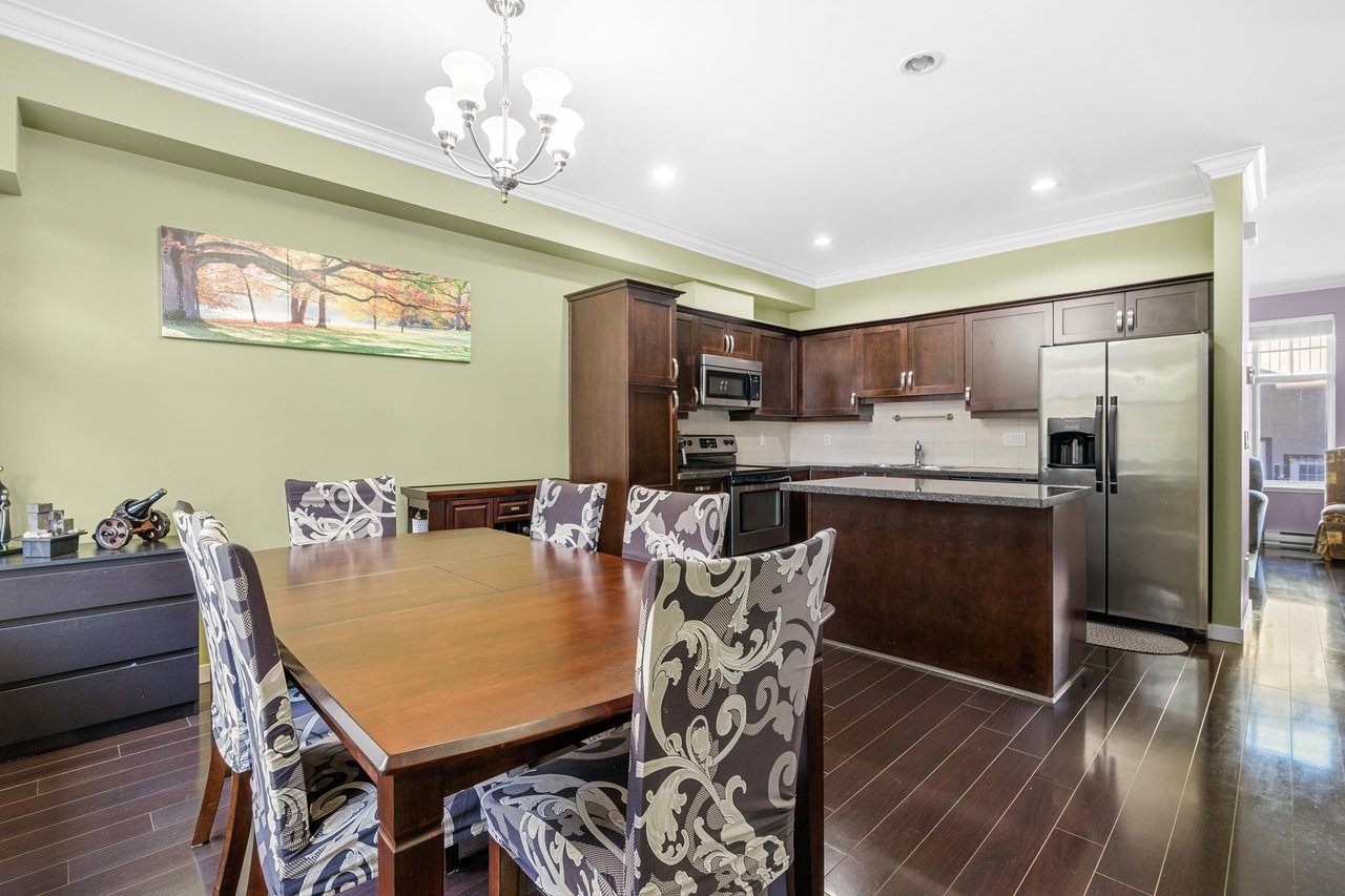 8-14462 61a Ave