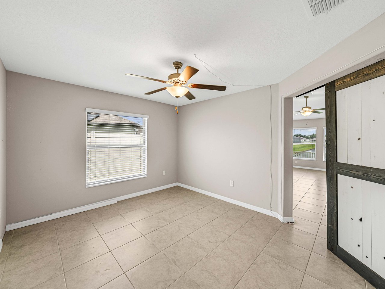 5474 LESLIE CANYON DR
