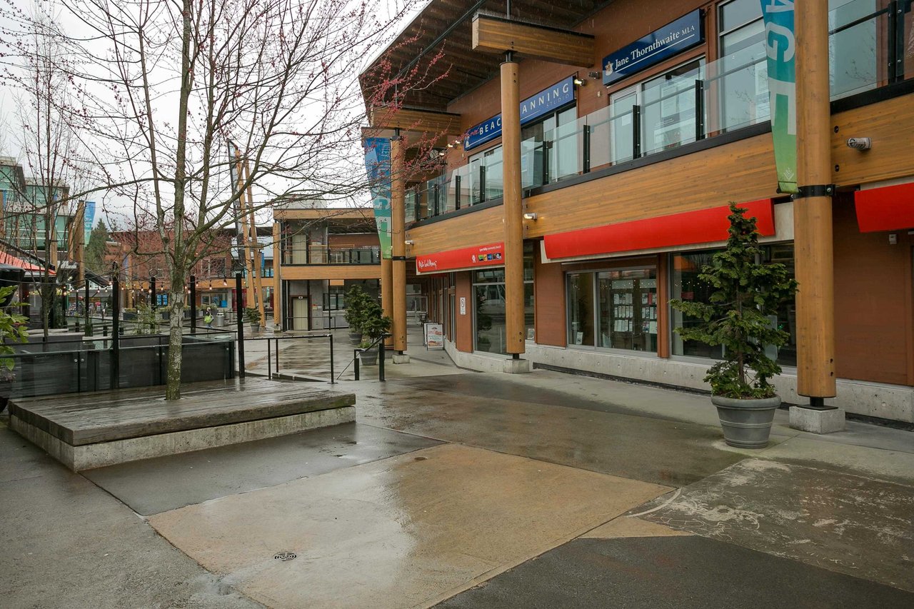 1991 Cedar Village Cres