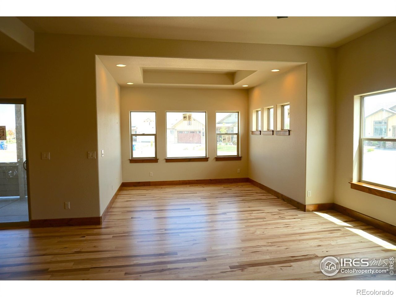 3681 Saguaro Dr