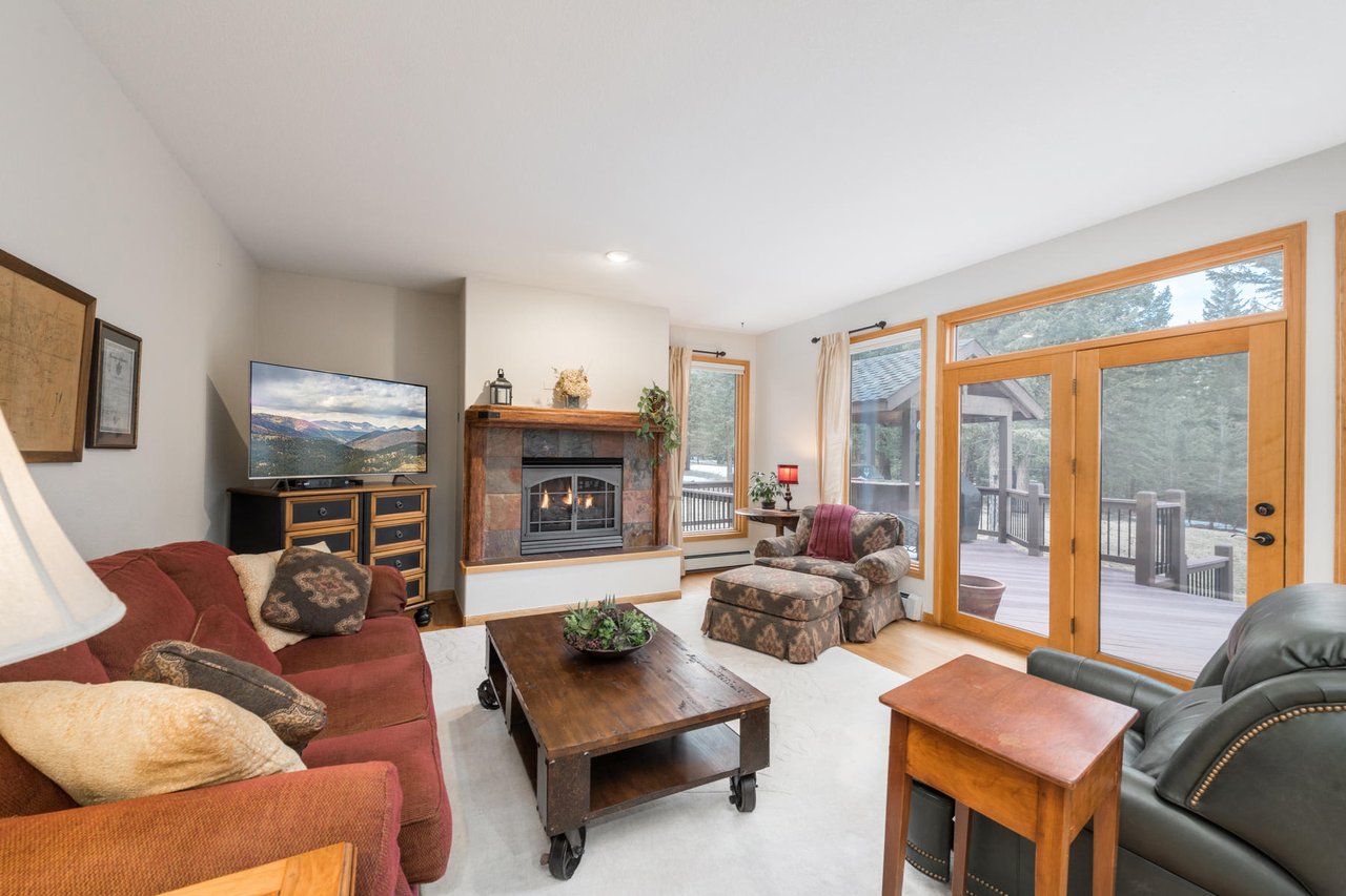 1439 Belford