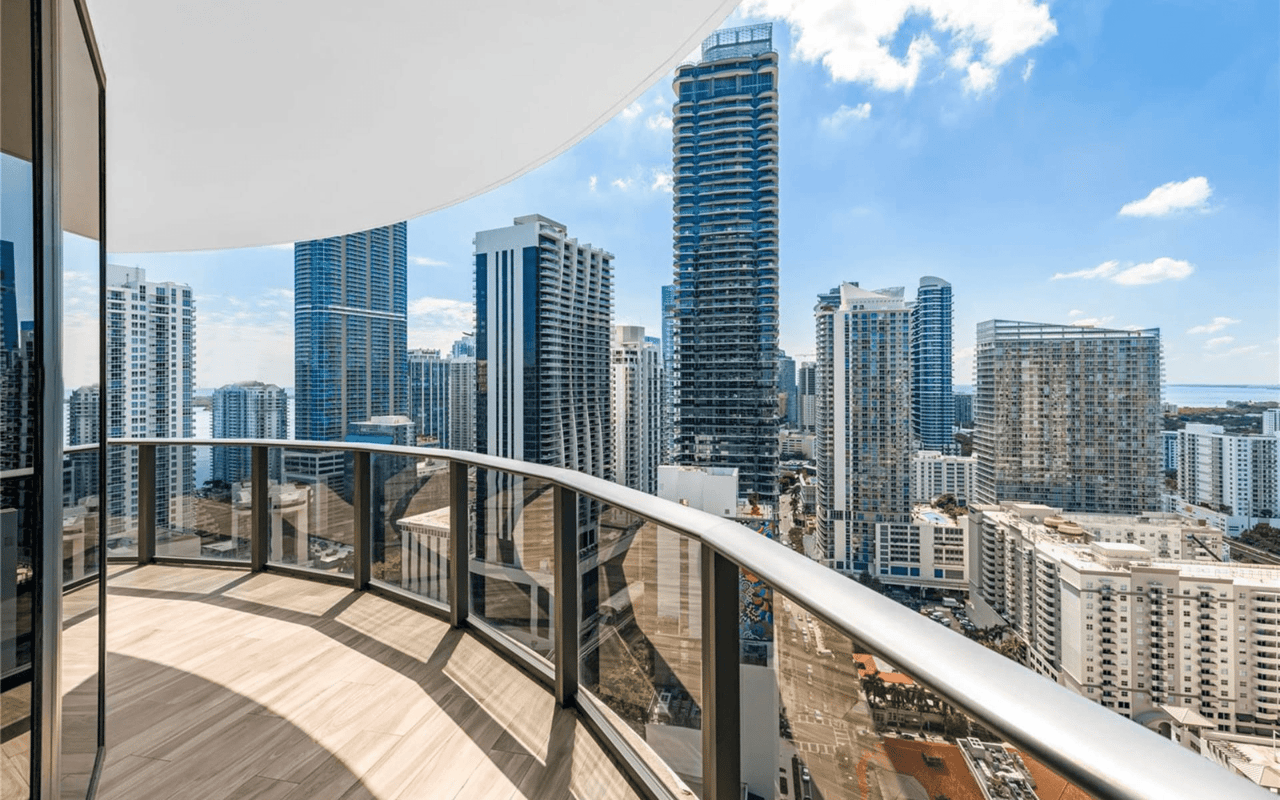 Vanessa de Formanoir’s Complete Homebuying Guide for Brickell