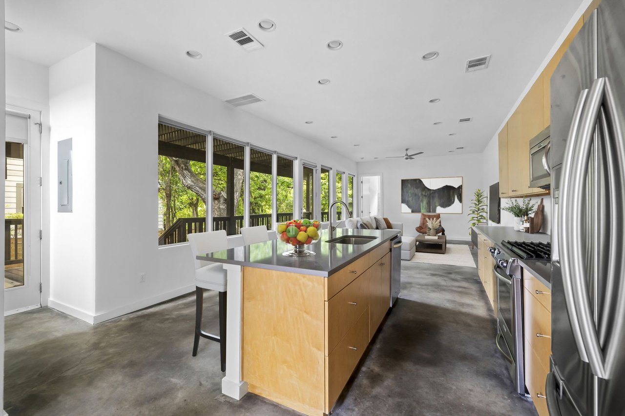 Zagorski Duplex -78704 Close to Downtown and Zilker~