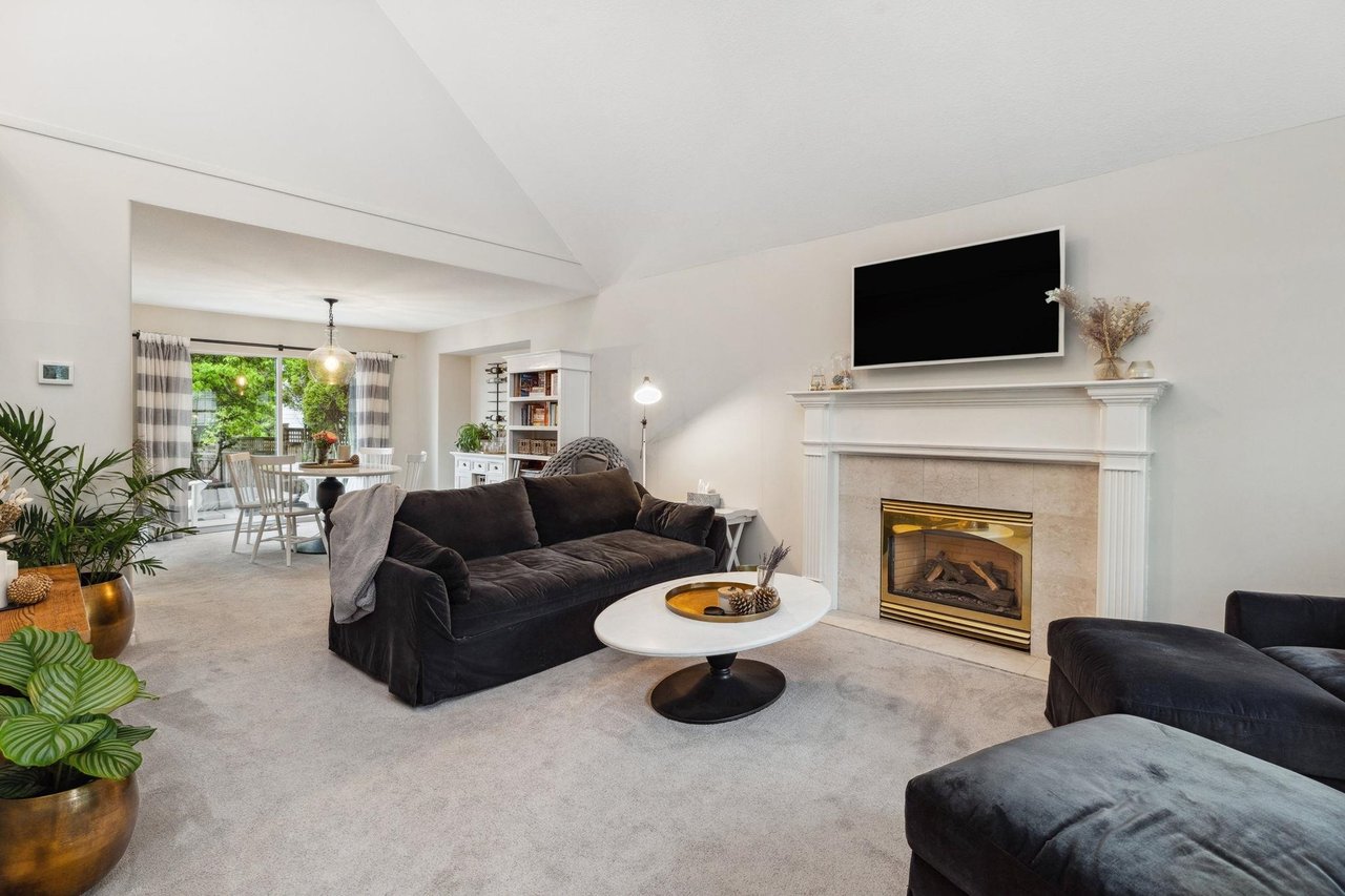 1342 Cimarron Dr