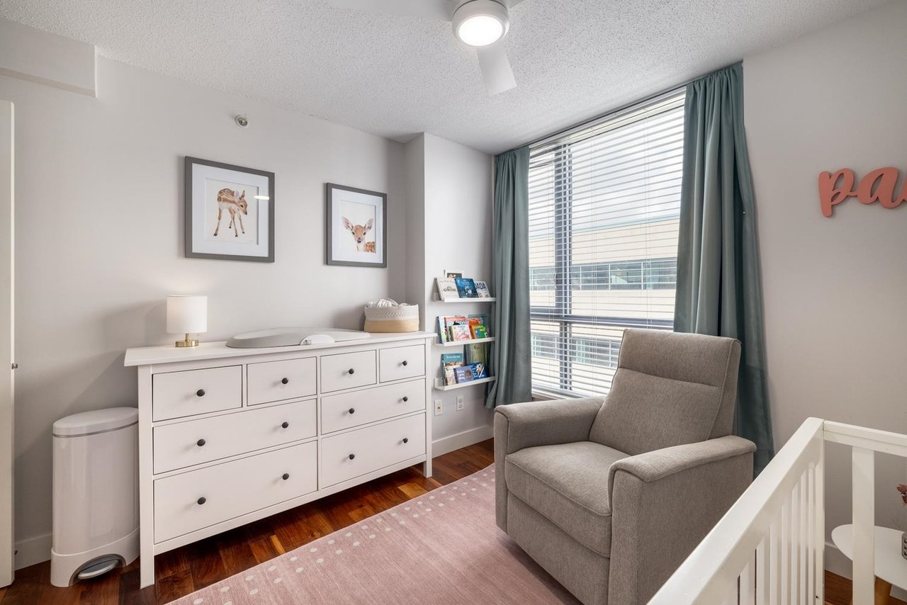606-587 W 7th Ave
