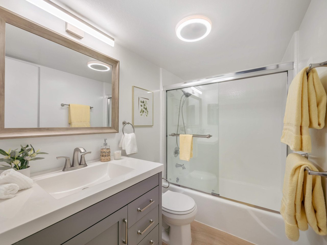 6204 Keokea Pl