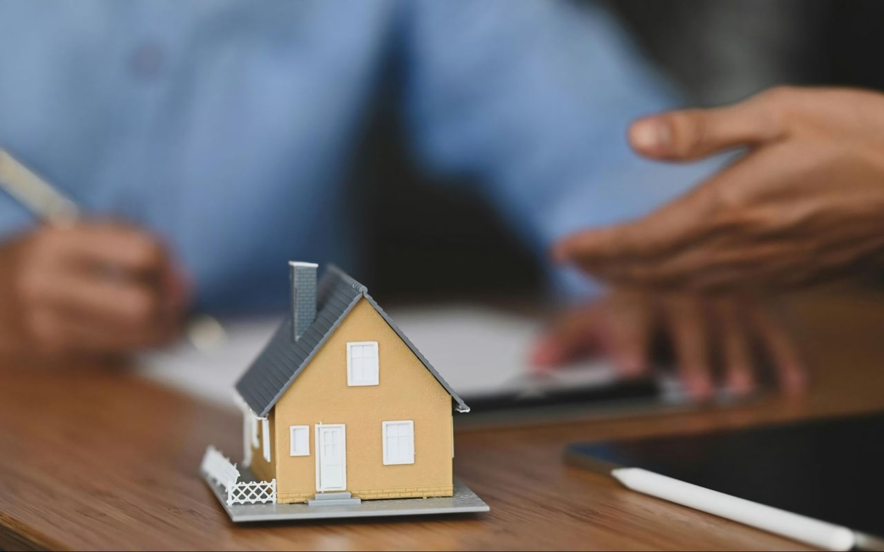 Understanding the Differences: Buying a Second Home vs. Investment Property