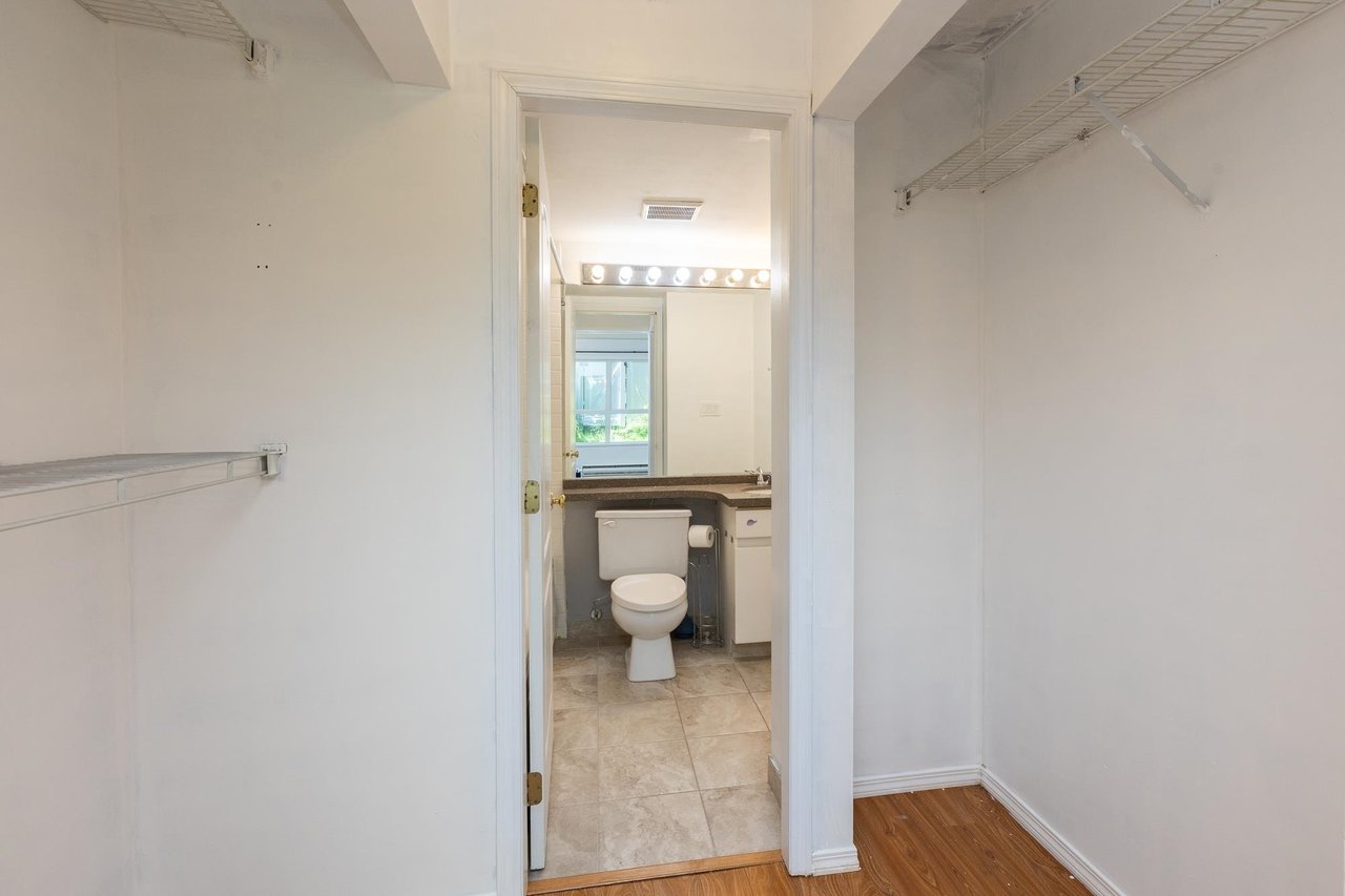 108-9626 148 St