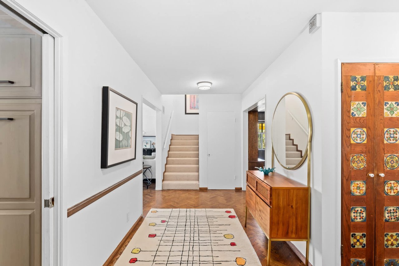 8636 Edwin Drive, Laurel Hills