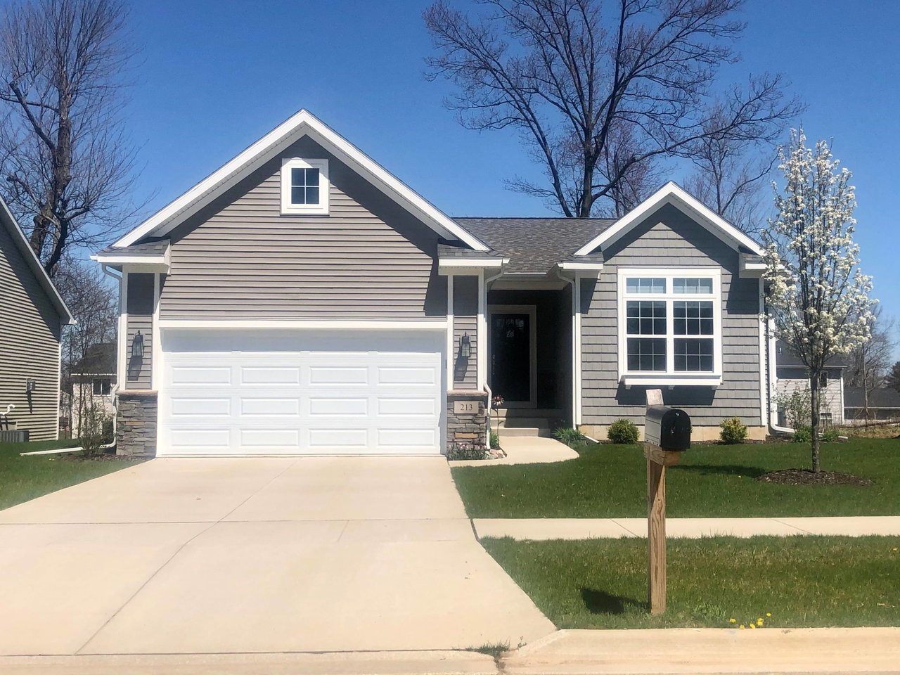 213 Ayla Dr