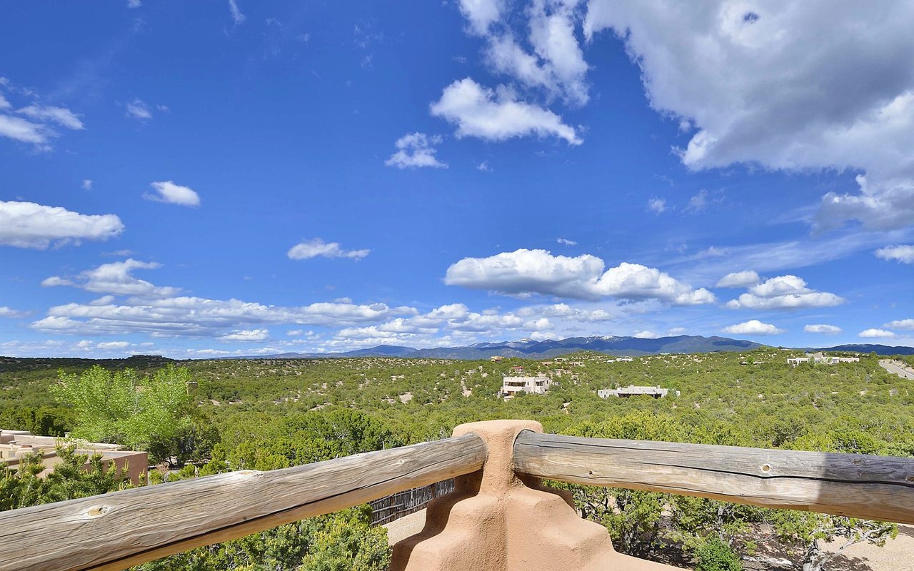 Tano / Sundance Estates