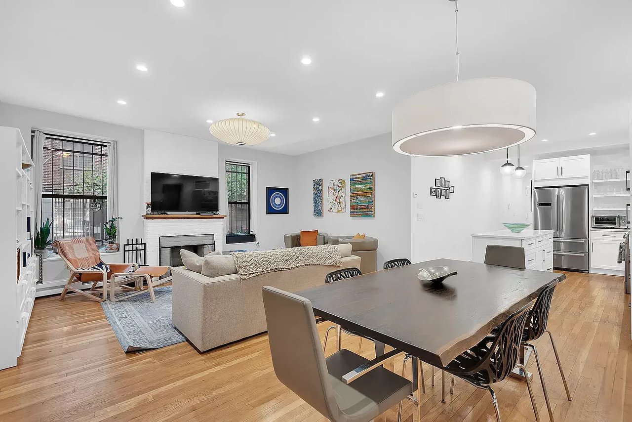 203 W 102nd St, #1F