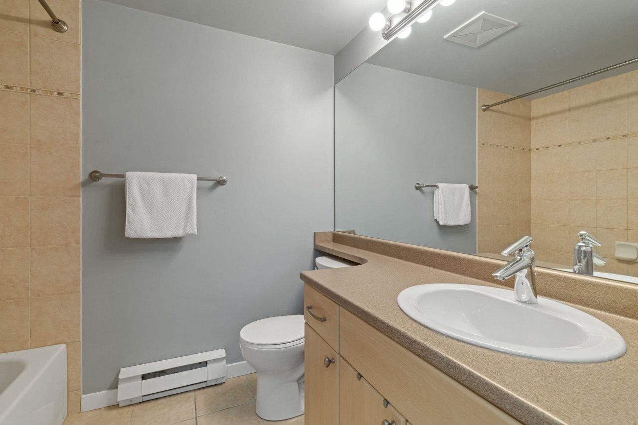 412-2891 E Hastings St