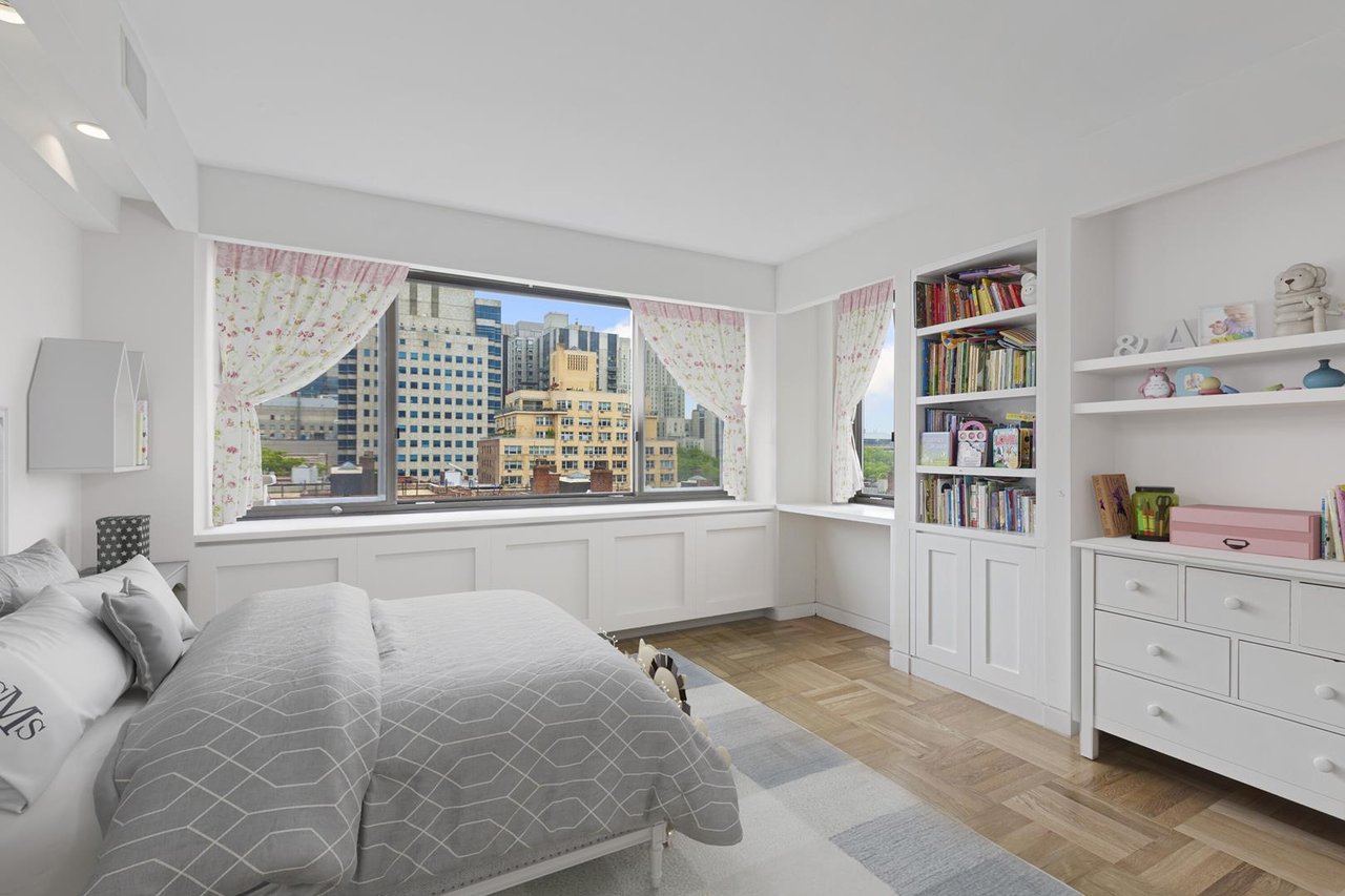 420 East 64th Street, Apt W-10FG
