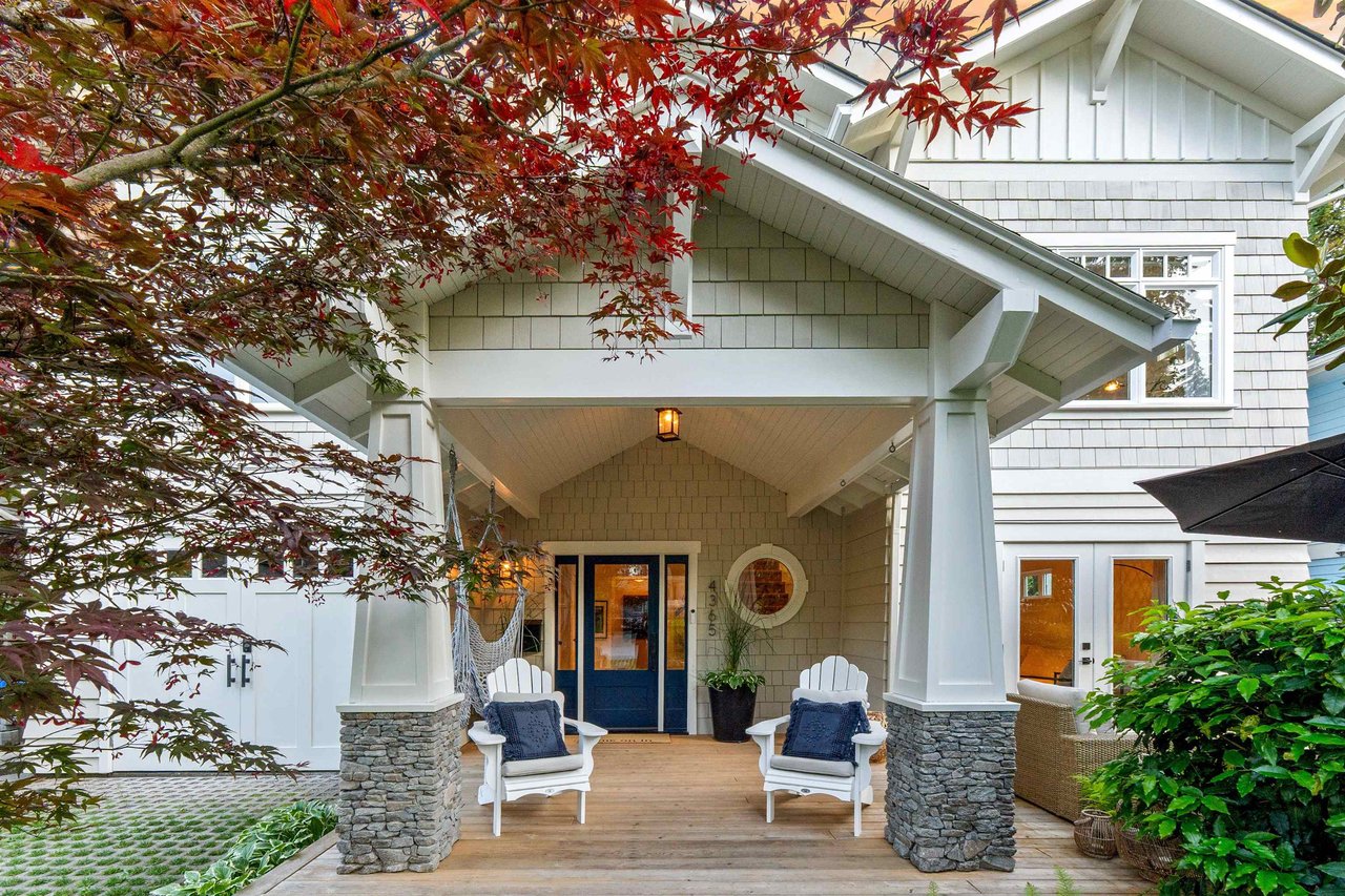 4365 Raeburn Street, North Vancouver