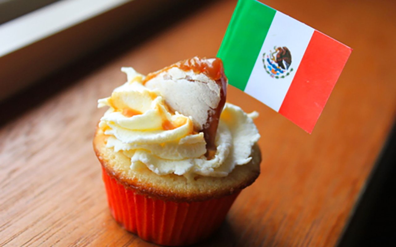 Tres Leches Mini-Cupcakes