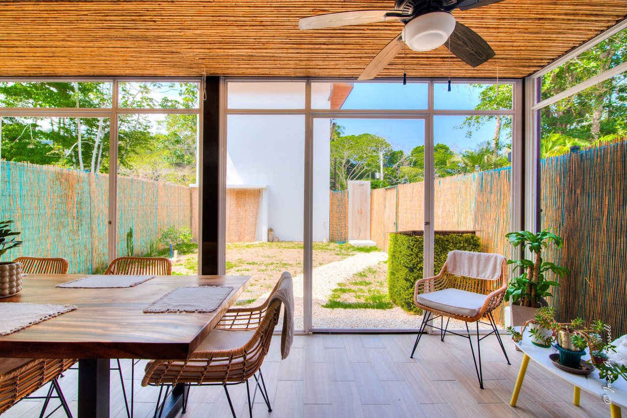 Tropical Income Generating Villa, Jaco, Puntarenas