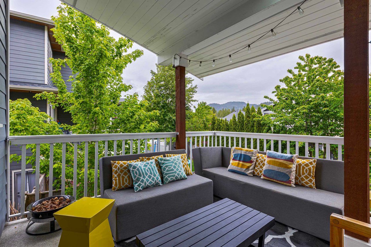 1039 Jay Cres