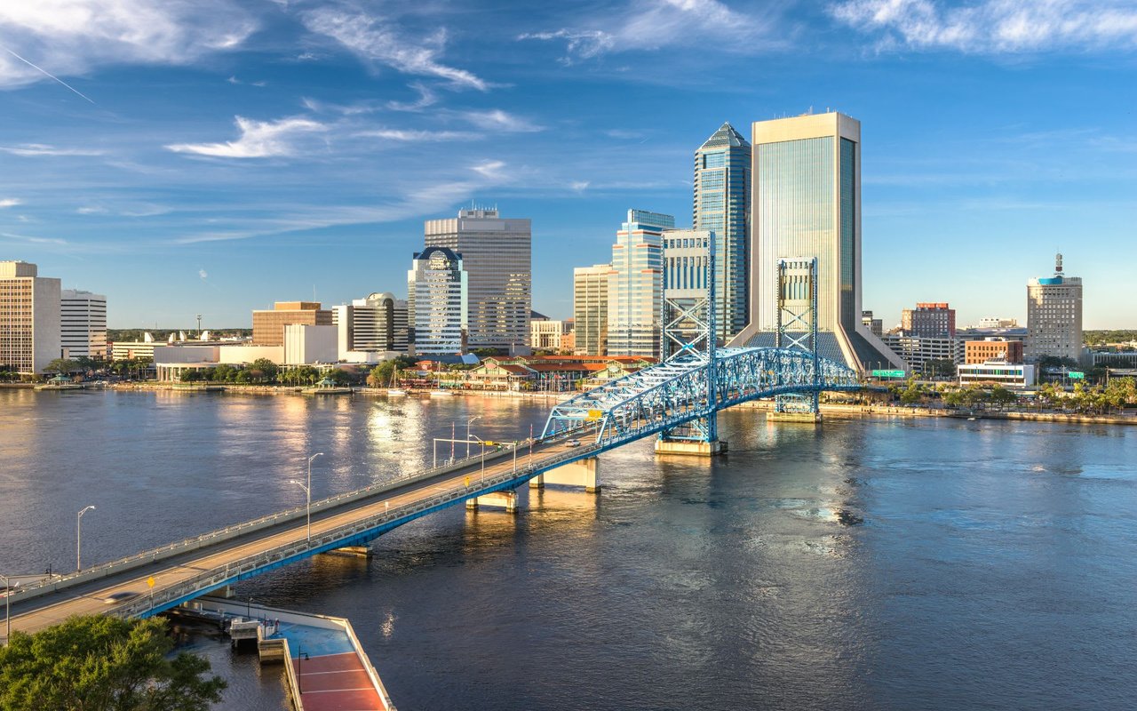 DOWNTOWN JACKSONVILLE