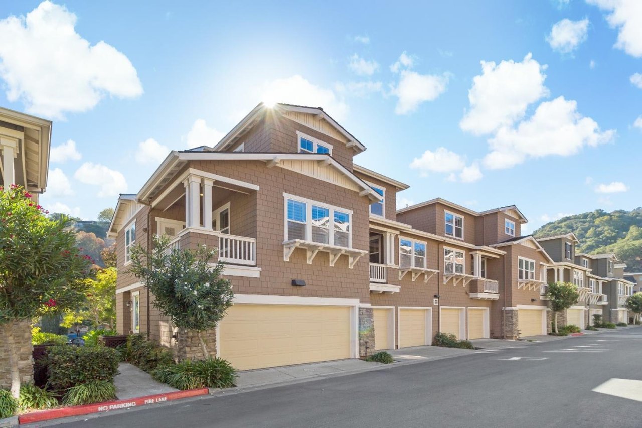 500 Live Oak Wy., #504