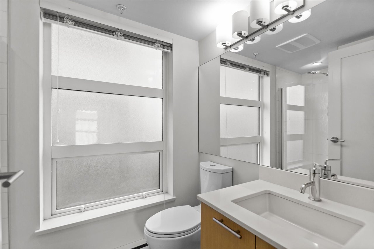 322-95 Moody Street, Port Moody
