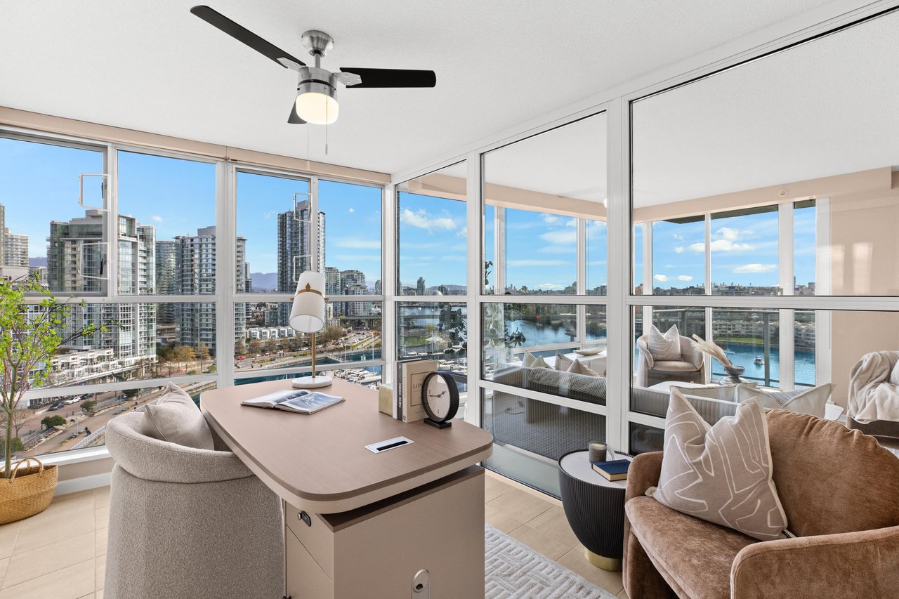 1601-1228 Marinaside Cres