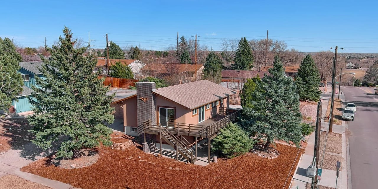 601 Pioneer Lane