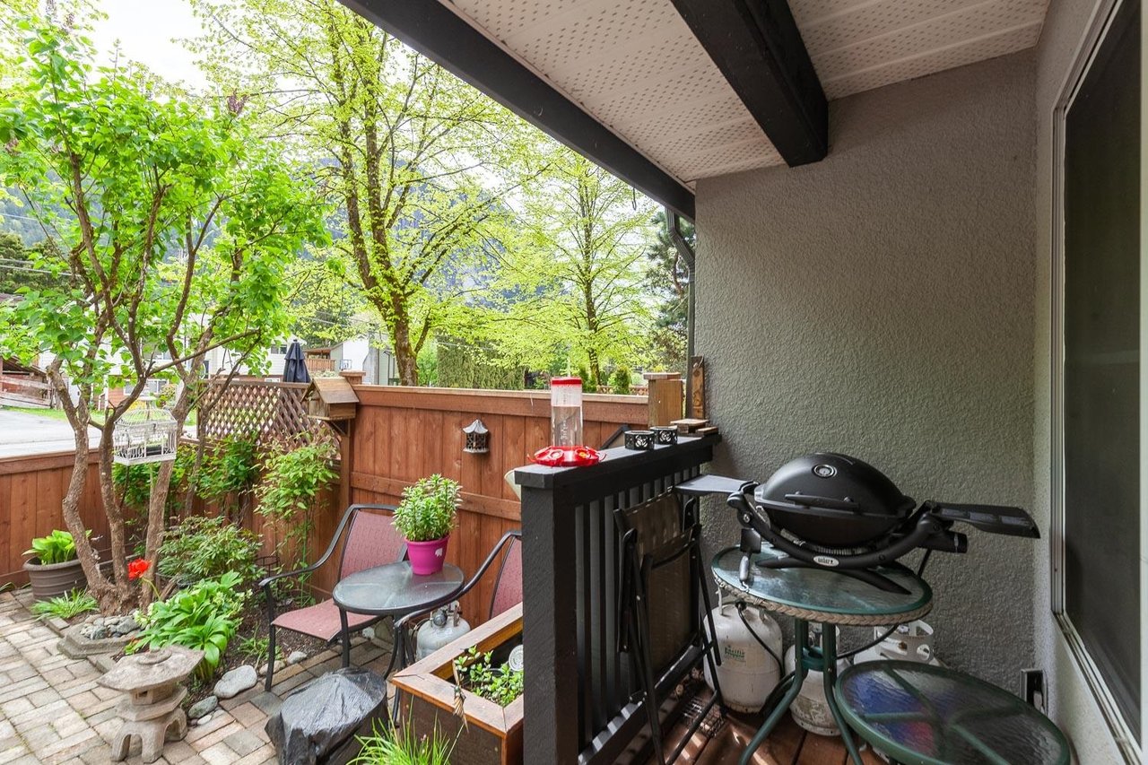 9-38247 Westway Ave