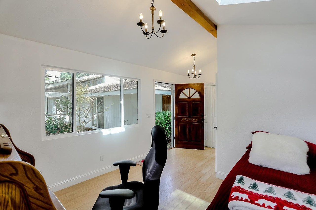 10 Upper Cir