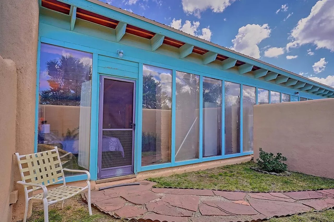 28 Alondra Rd