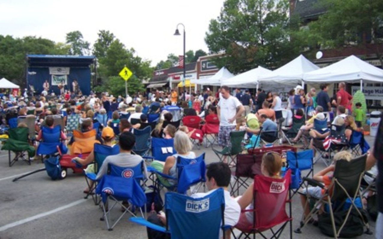 “Talk of the Town” Dancing in the Streets, Daisy Days and Summer Days #ClarendonHillsRocks