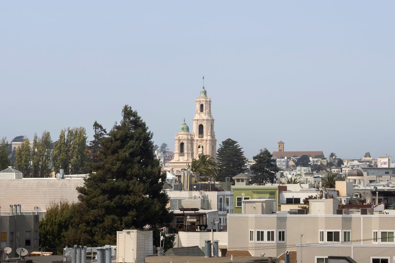 NEW DESIGNER-RENOVATED MISSION DOLORES PENTHOUSE