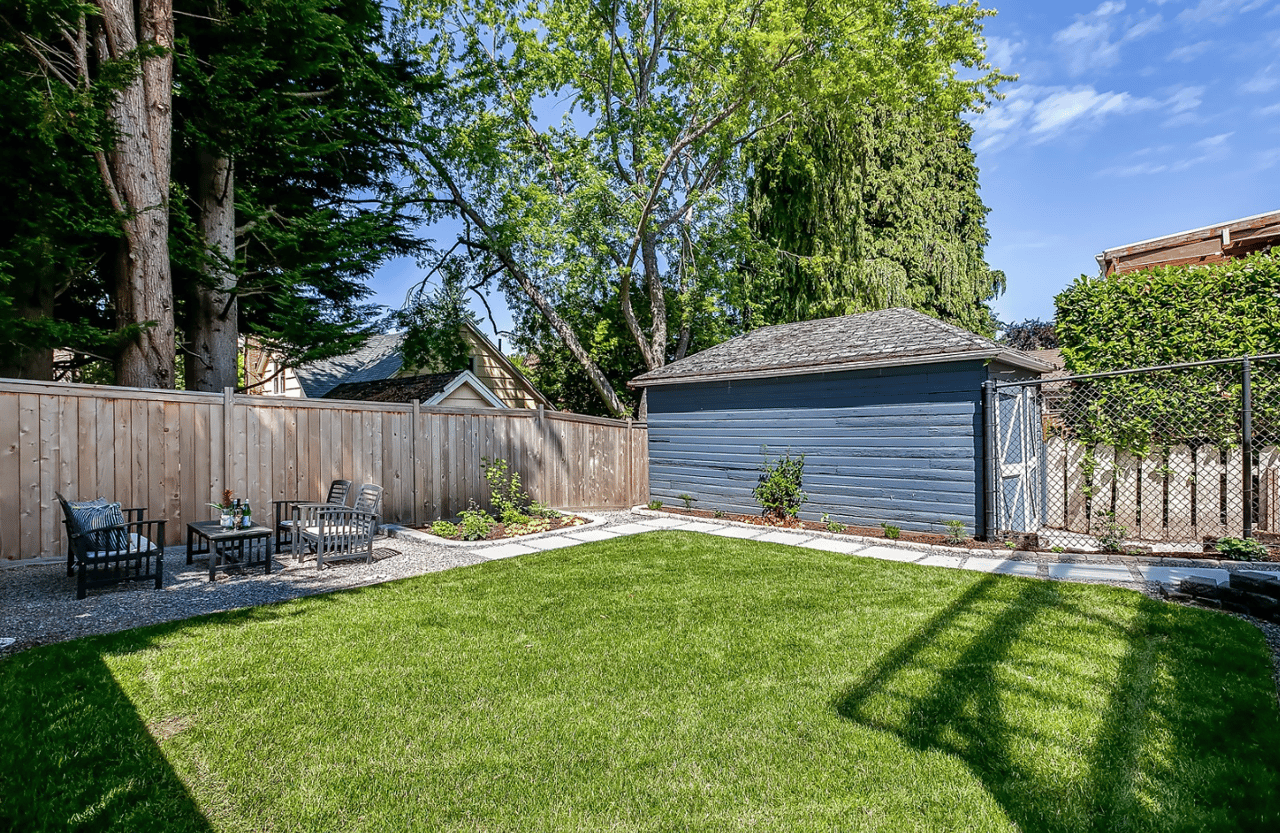 3425 41st Ave SW