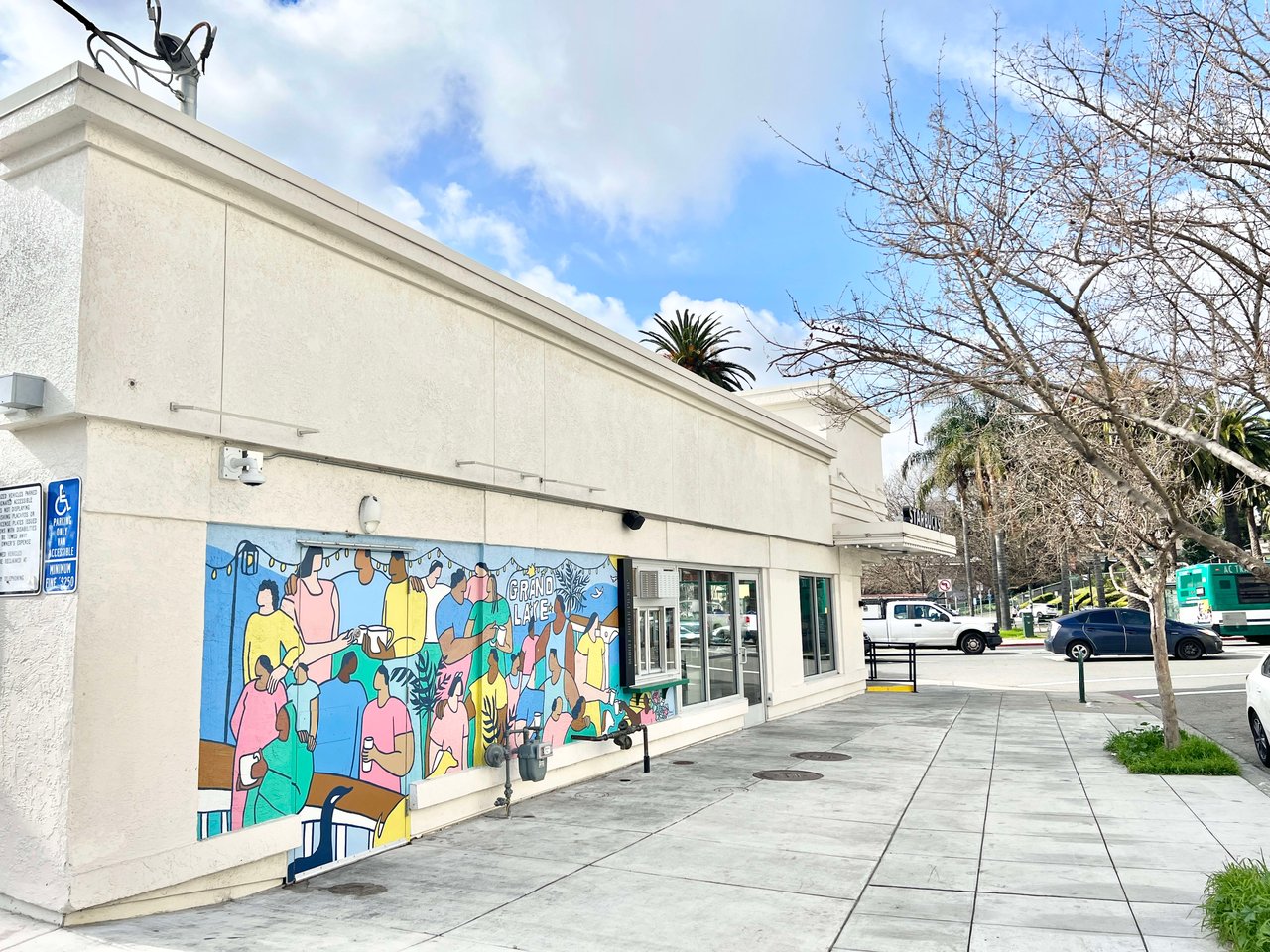 470 Lake Park Ave